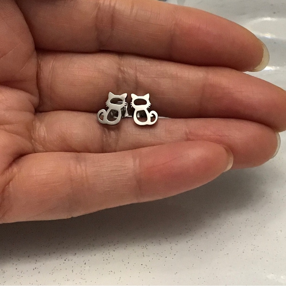 Cat Earrings